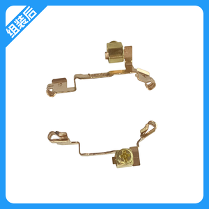 五金件装铜片锁螺丝-非标自动化定制-伟美科